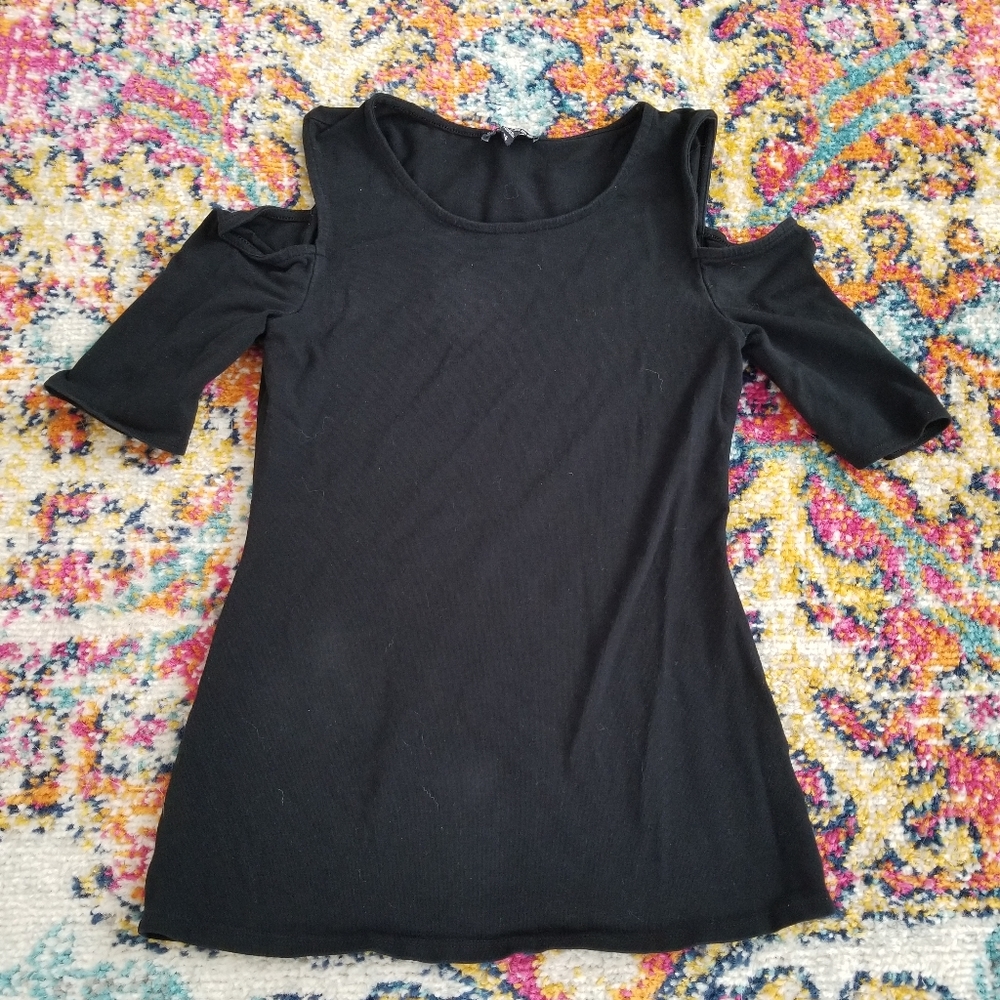 Express Cold Shoulder Long Sleeve T-Shirt Size XS